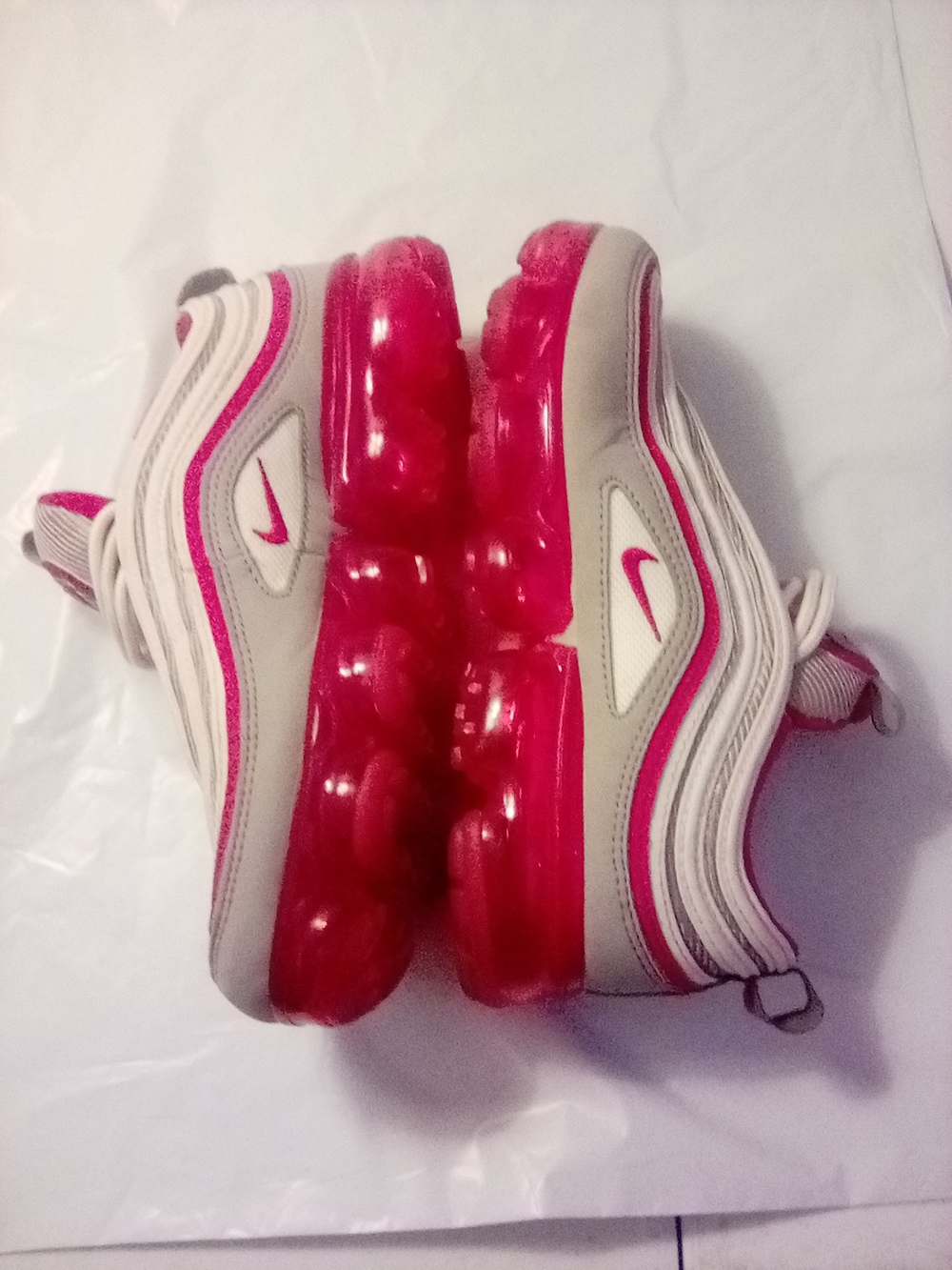 Nike Kids' Red and White Air Bubble Sneakers